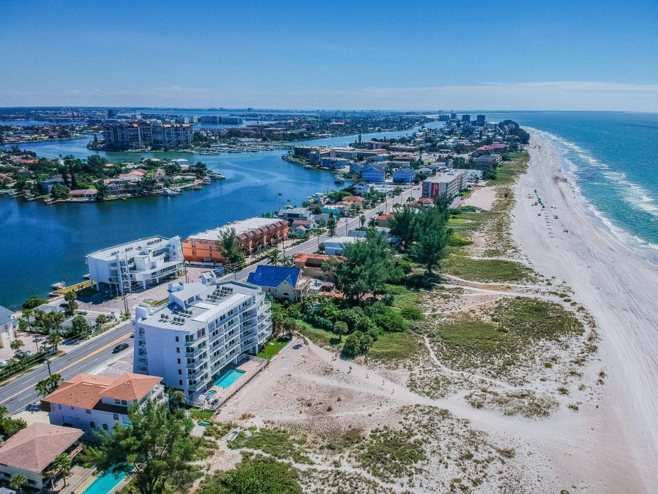 Provident Oceana Beachfront Suites St. Pete Beach Exteriör bild